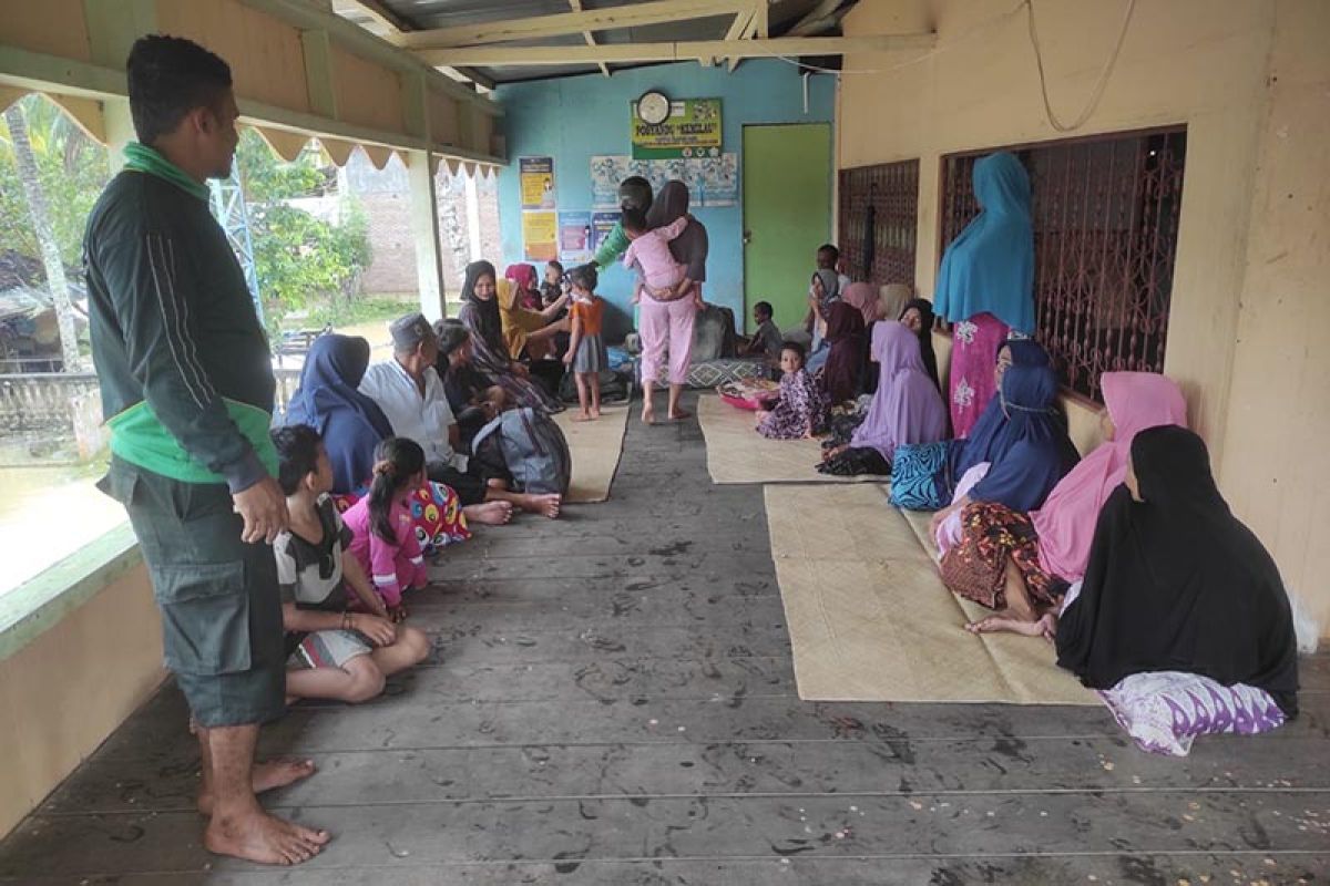 2.139 jiwa masih mengungsi akibat banjir di Aceh Utara
