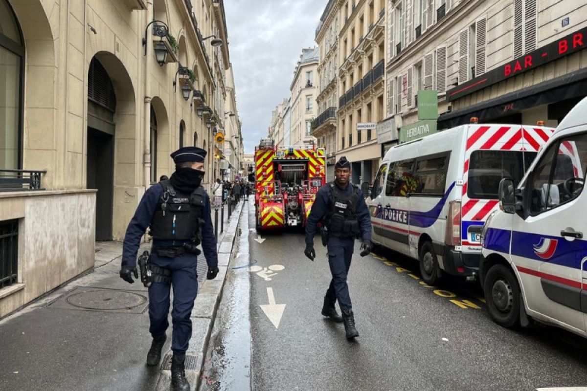 Penembakan massal di kafe Kurdi di Paris tewaskan tiga orang
