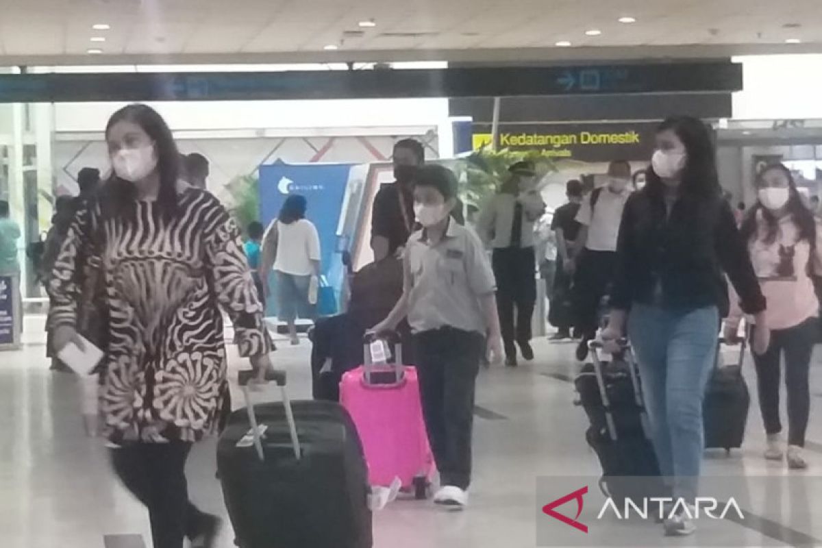Air passengers at Kualanamu Airport climb to 123,562