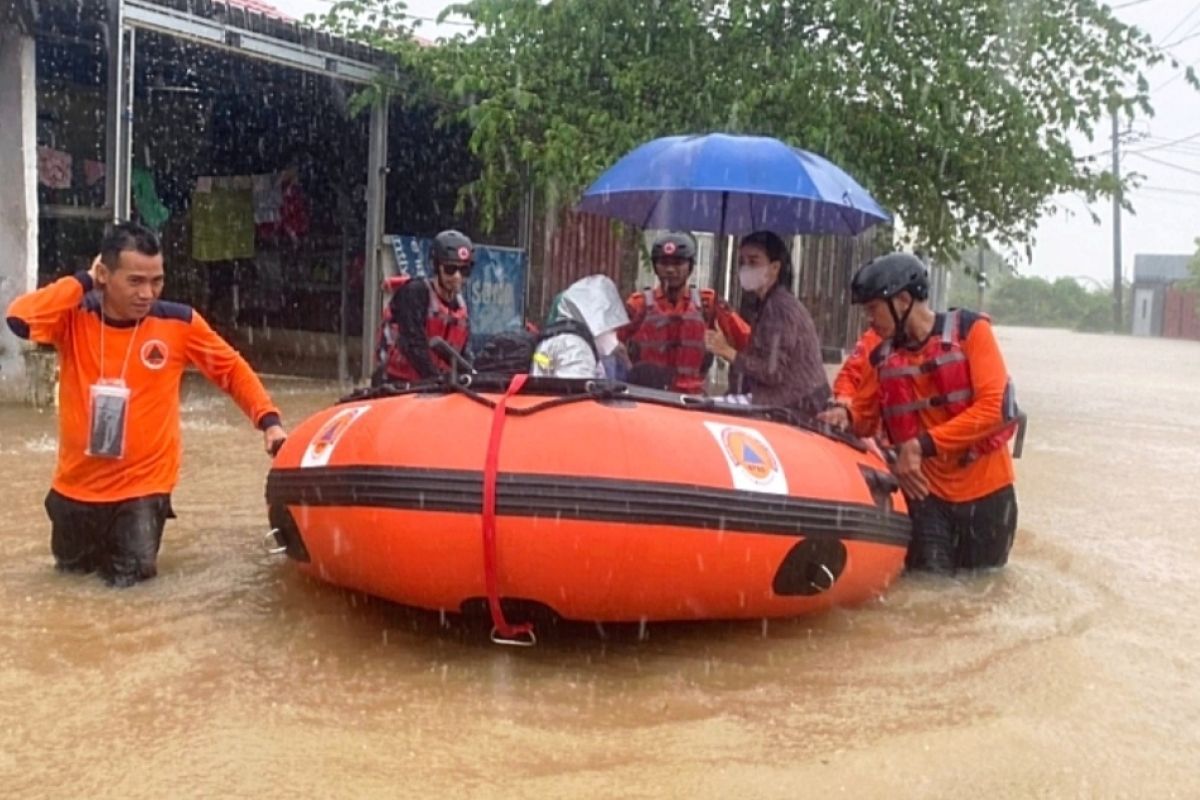 BPBD Makassar: Korban terdampak banjir 239 jiwa