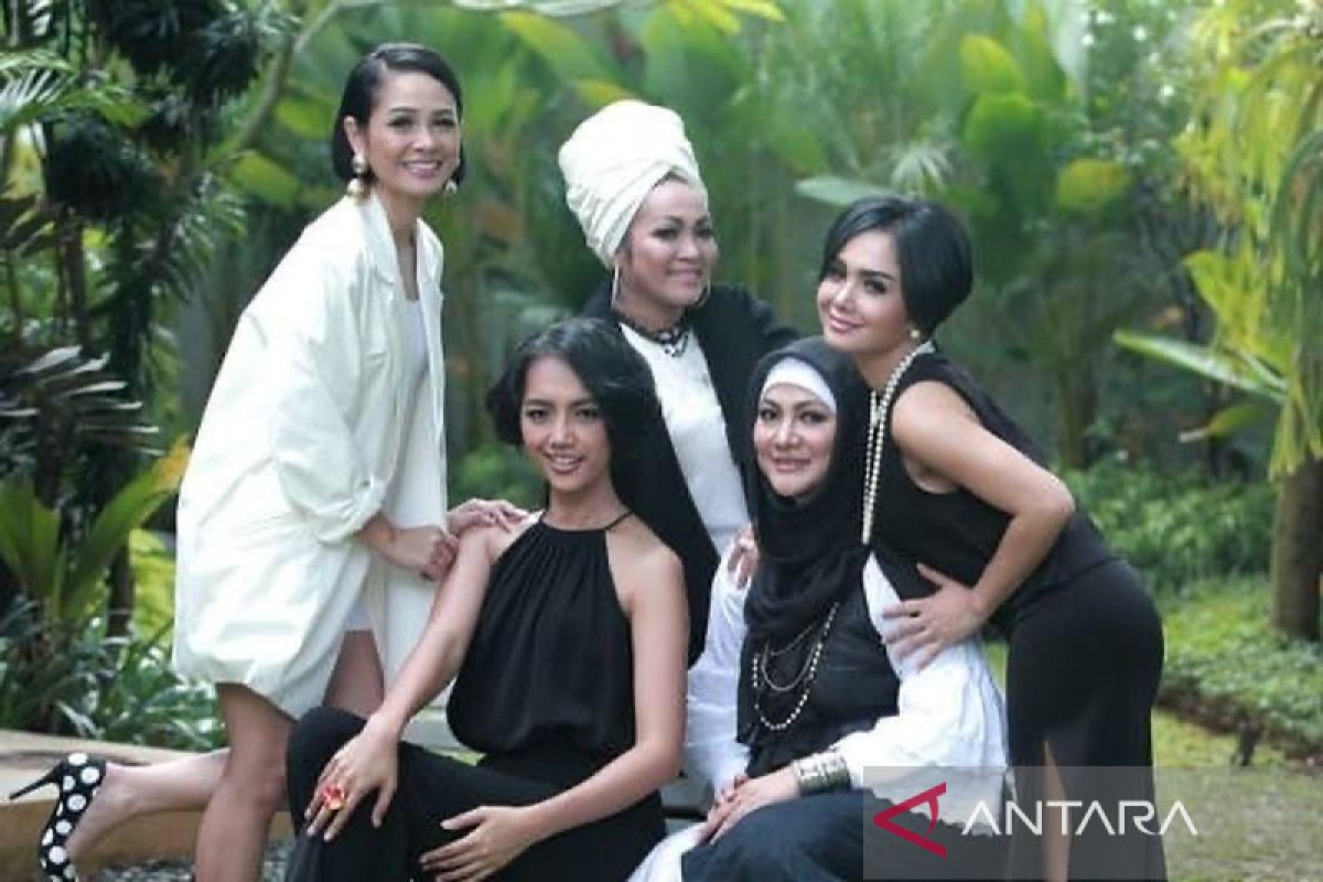 Grup vokal 5 Wanita rilis lagu baru untuk perempuan tangguh Indonesia