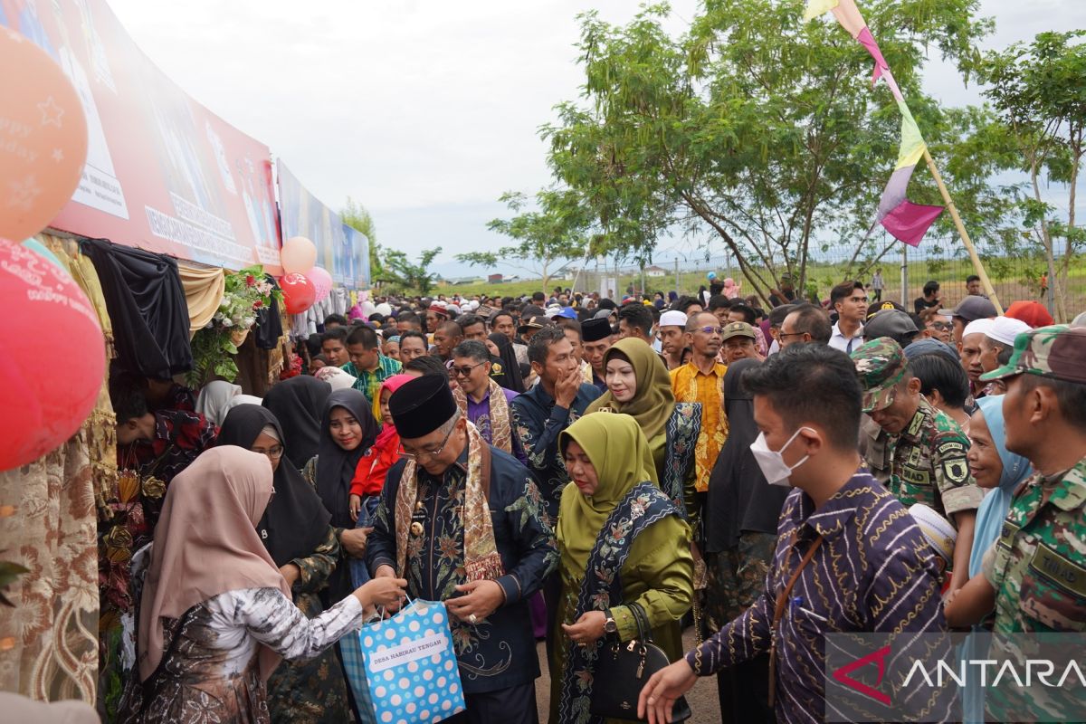 Bupati  hadiri HUT ke-72 Kecamatan Daha Selatan
