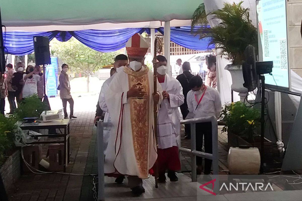 Uskup Agung Jakarta ajak umat lebih peduli dalam rangka memaknai Natal