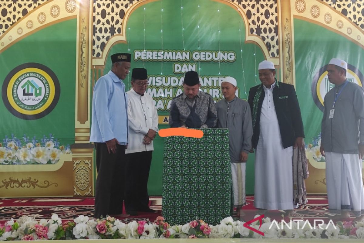 Sultan Khairul Shaleh resmikan Rumah Al-qur'an Mazra'atul Akhirat di Barabai