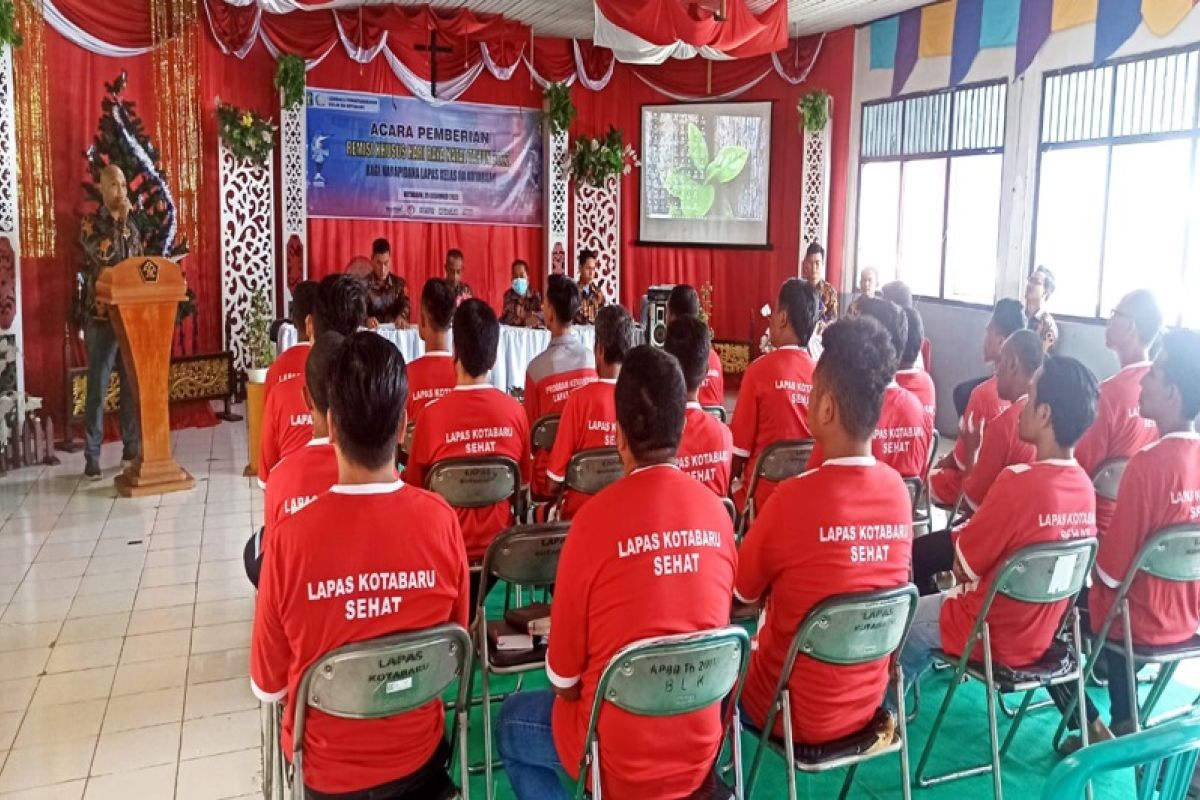 Kemenkumham beri remisi khusus Hari Natal untuk 320 warga binaan di Bali