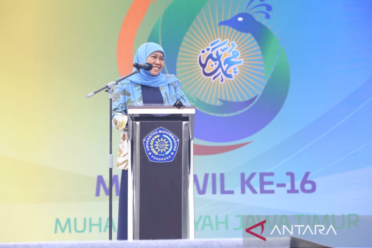 Gubernur Khofifah sampaikan selamat kepada Ketua Muhammadiyah Jatim terpilih