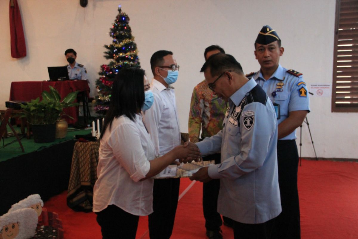 20 napi di Rutan  Surakarta mendapatkan remisi khusus Natal