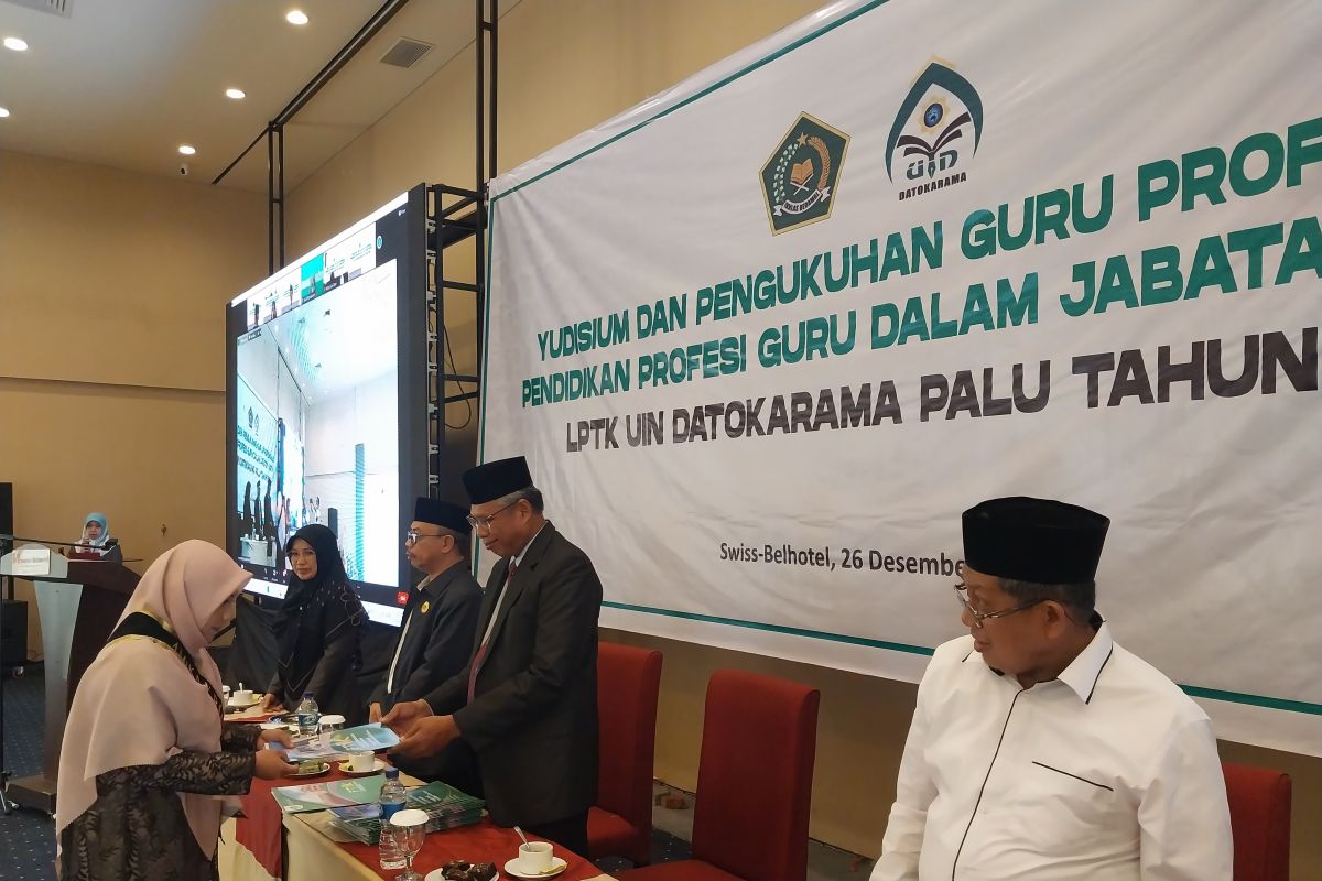 UIN Datokarama  cetak 185 guru profesional dari 18 provinsi lewat PPG