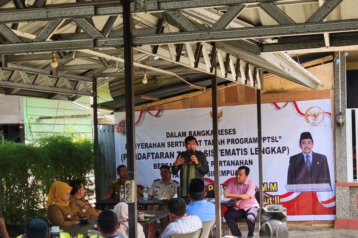 Bersama BPN, OPH bagikan sertifikat tanah dan serap aspirasi masyarakat