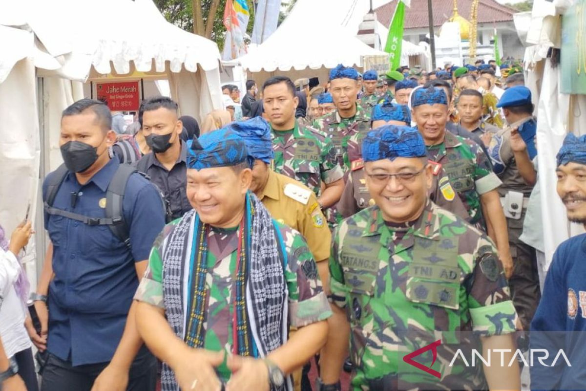 KSAD hadiri gebyar Expo UMKM Banten dan pameran Alutsista