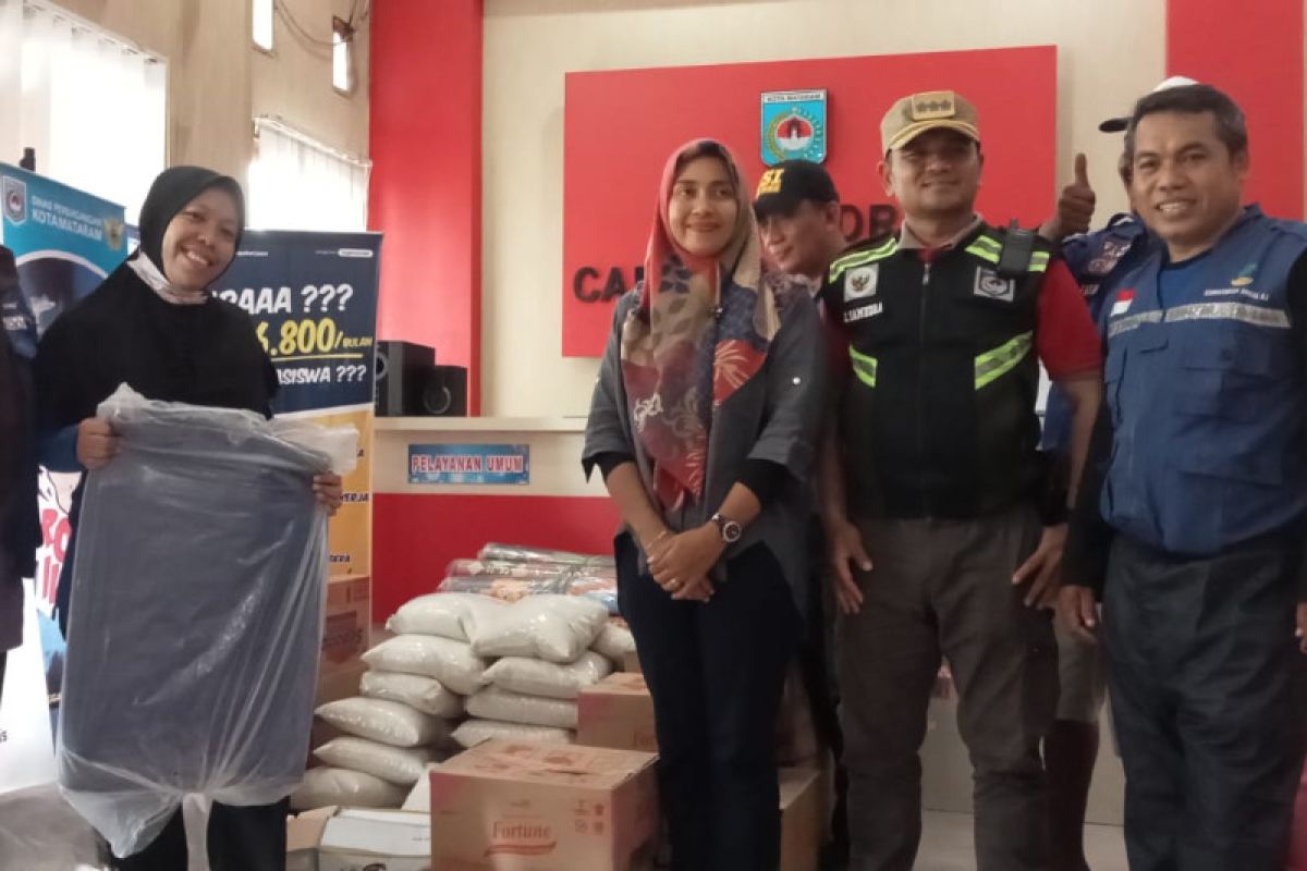 Dinsos Mataram salurkan bantuan kepada 103 KK terdampak abrasi