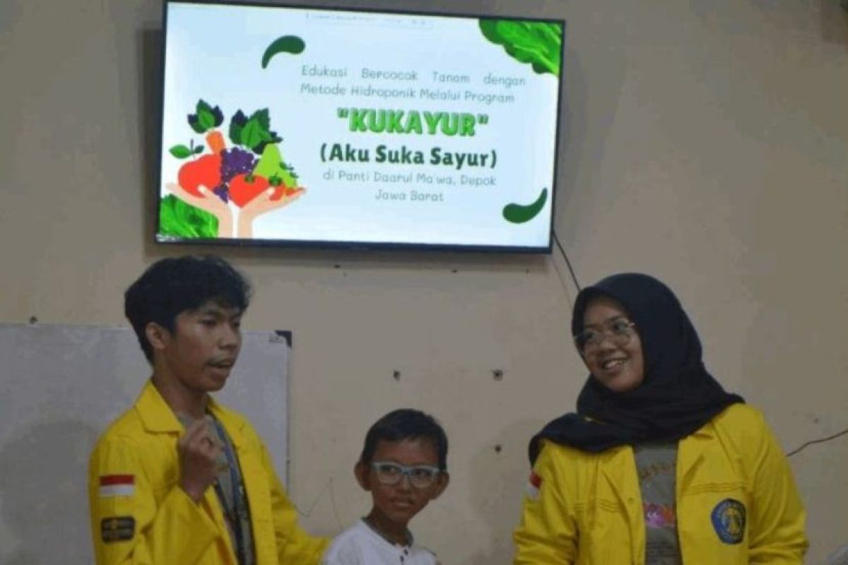 Mahasiswa UI gelar edukasi tentang hidroponik pada anak-anak panti