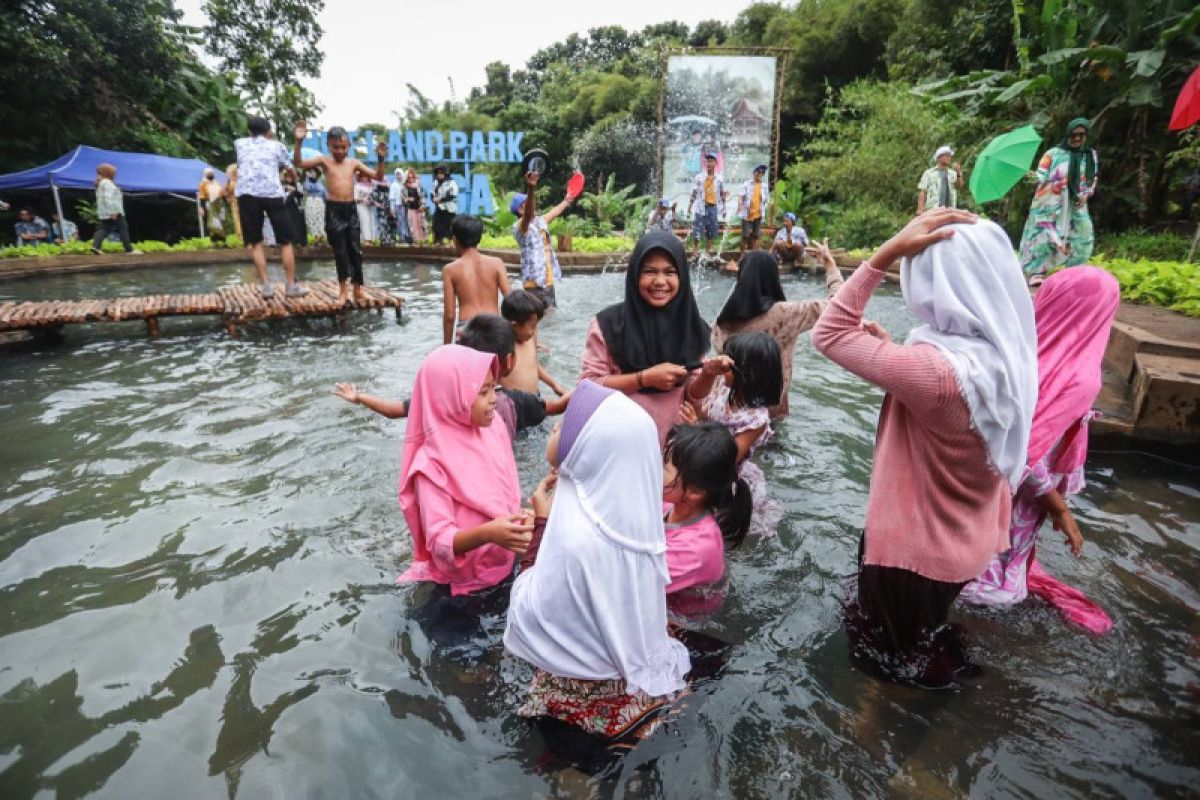 Pemkot Bandung buat kolam retensi cegah banjir di Cibiru