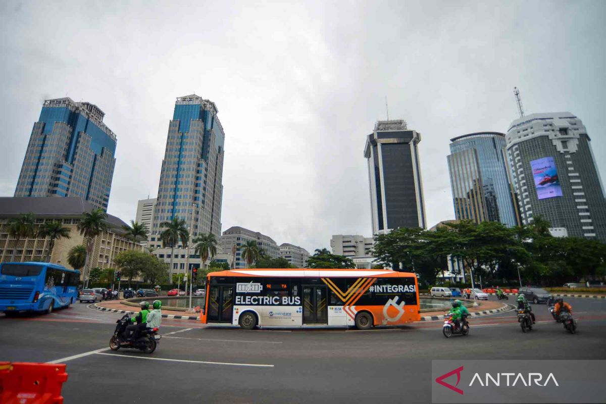 DPRD dorong TransJakarta rambah bisnis selain penjualan tiket