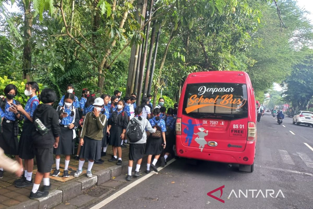 Pemkot Denpasar siapkan bus bagi siswa untuk wisata