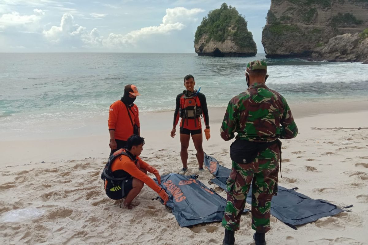 Tim SAR gabungan temukan jasad warga Malaysia terseret ombak di Nusa Penida
