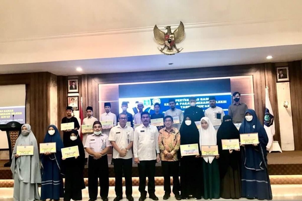 Pemprov Babel bantu dana pendidikan 180 Tahfidz Quran