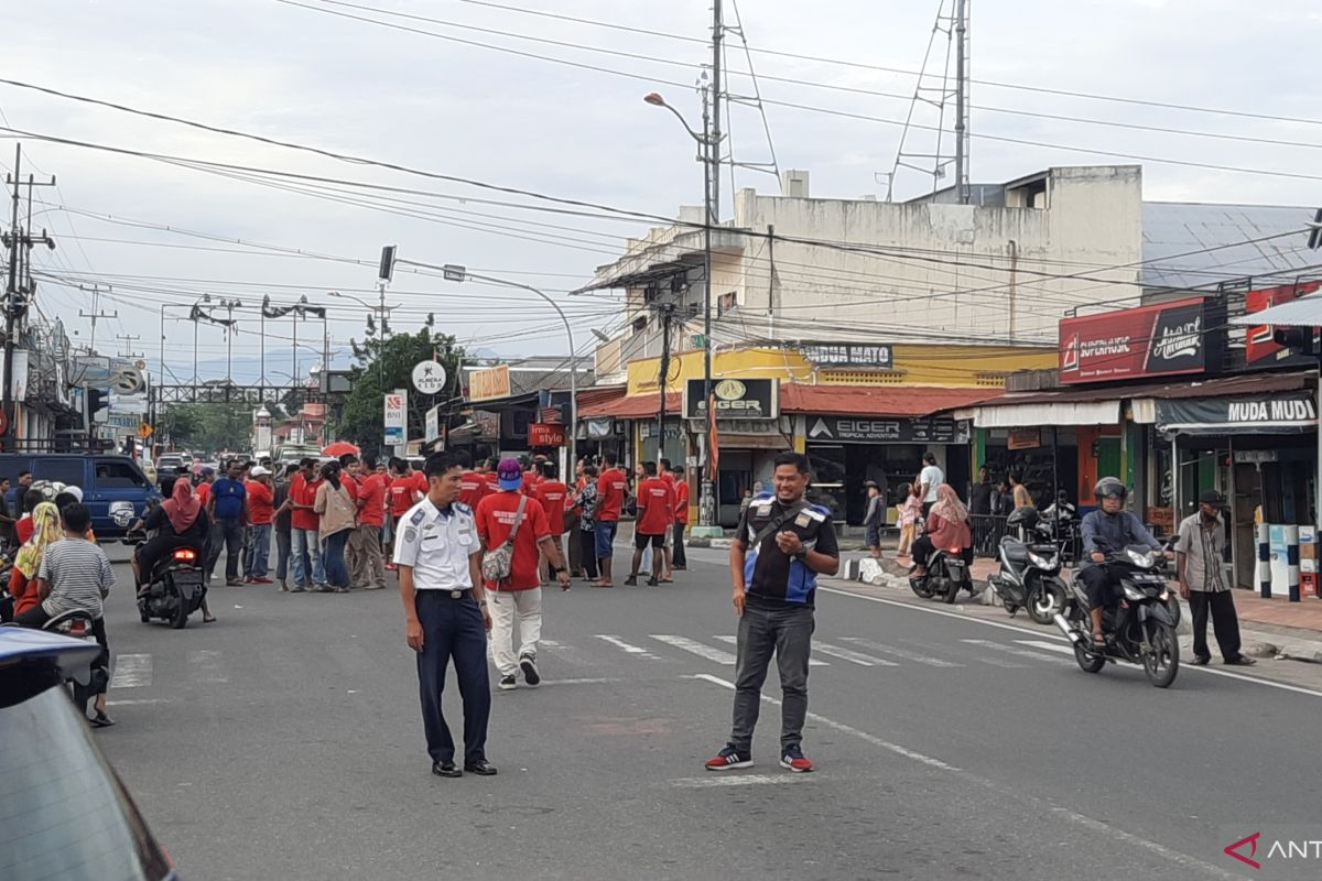 Dishub Pariaman kerahkan 25 personel lancarkan lalu lintas malam tahun baru