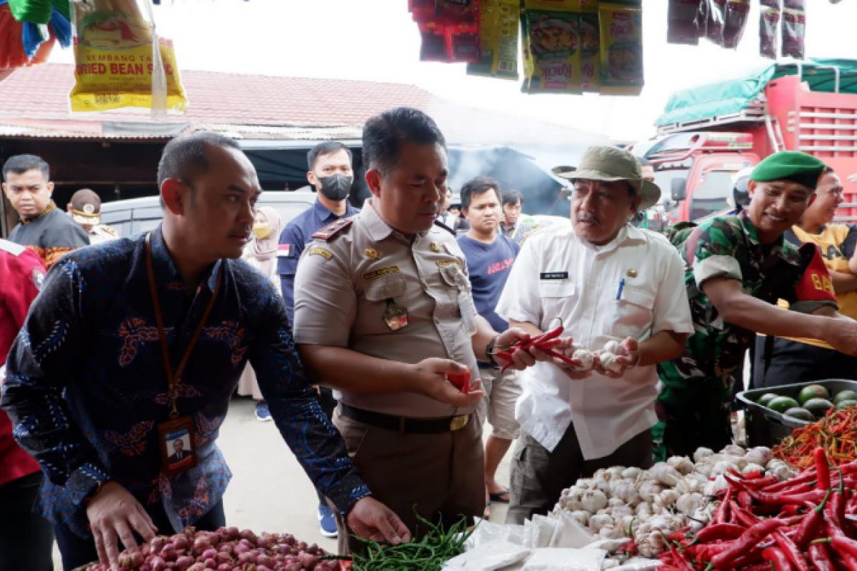 Kementan jamin stok kebutuhan pokok menjelang tahun baru di Mamuju aman