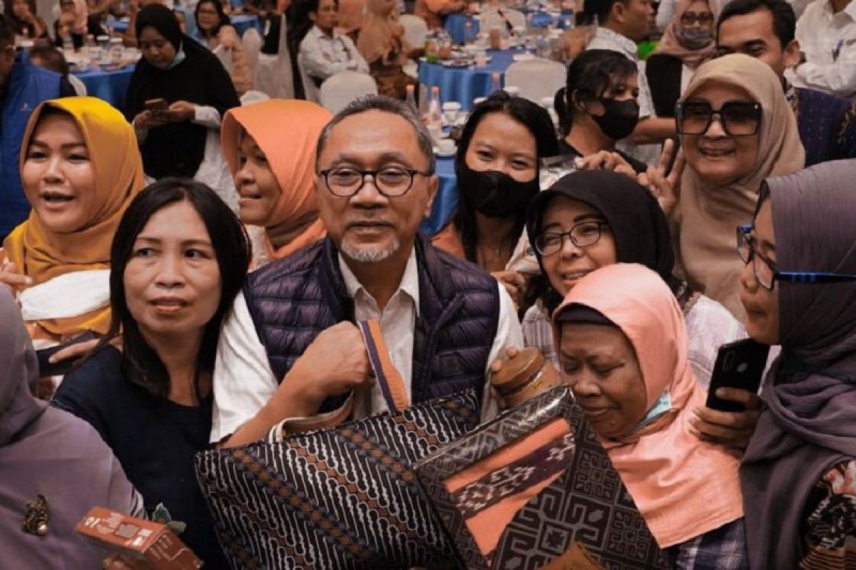 Zulkifli Hasan sebut Muhammadiyah-NU solid jadikan Indonesia maju