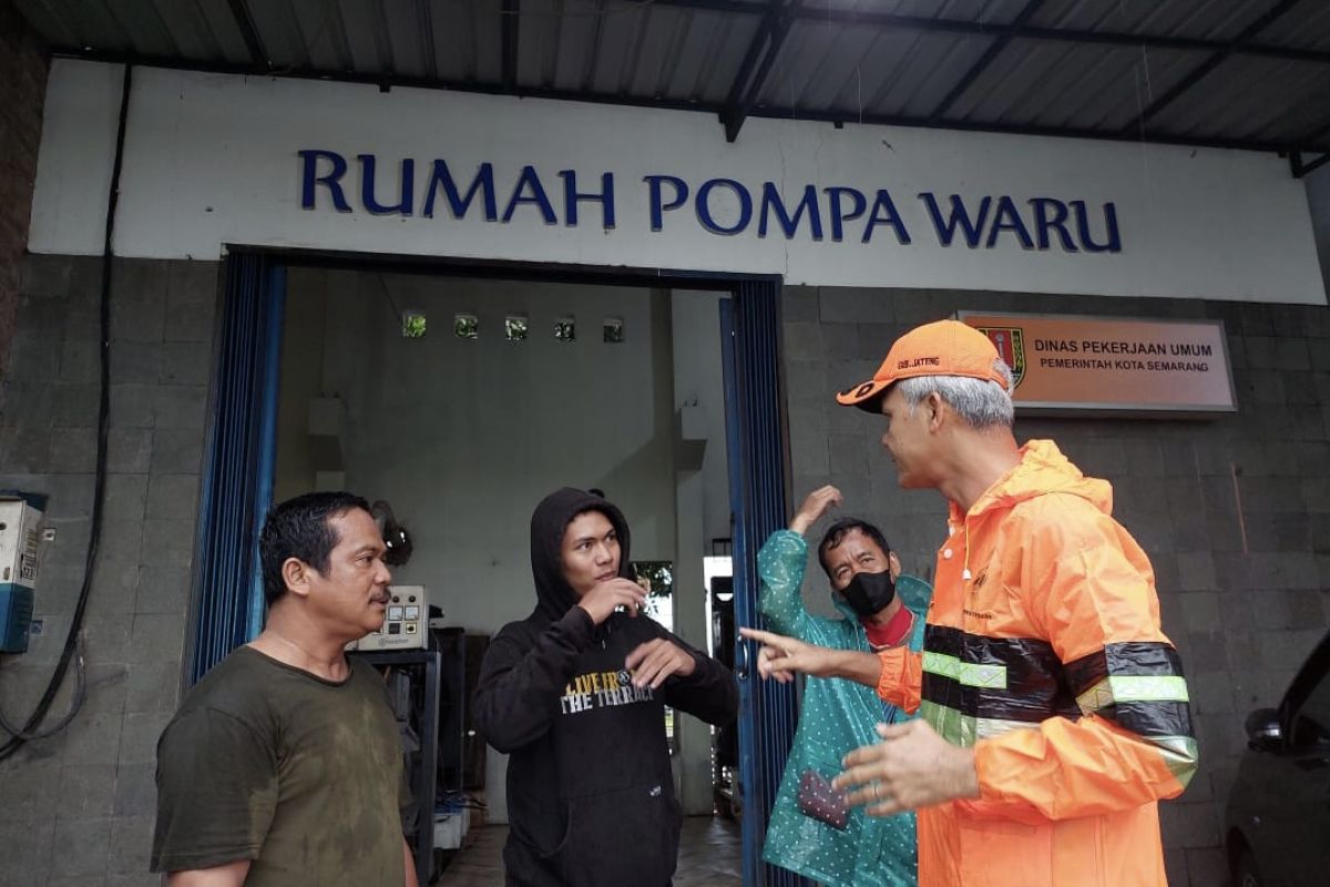 Be vigilant against bad weather in flood-hit Central Java: Governor