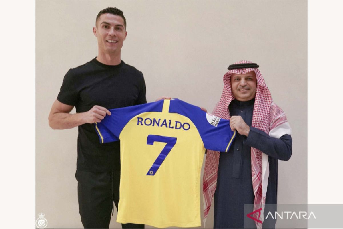 Cristiano Ronaldo menyatakan senang bisa bermain di liga Arab