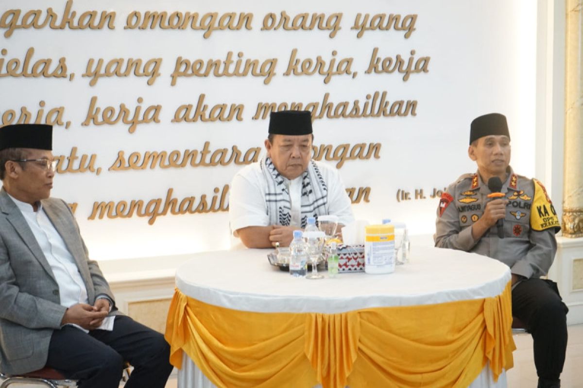 Kapolda Lampung jalin komunikasi dengan masyarakat melalui Jumat Curhat