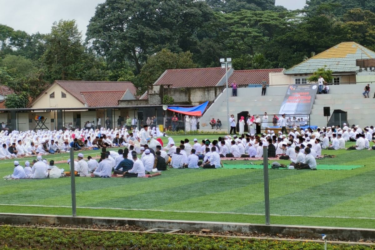 1.000 warga Menteng khatamkan Al-Quran jelang akhir tahun 2022 di Lapangan Manunggal