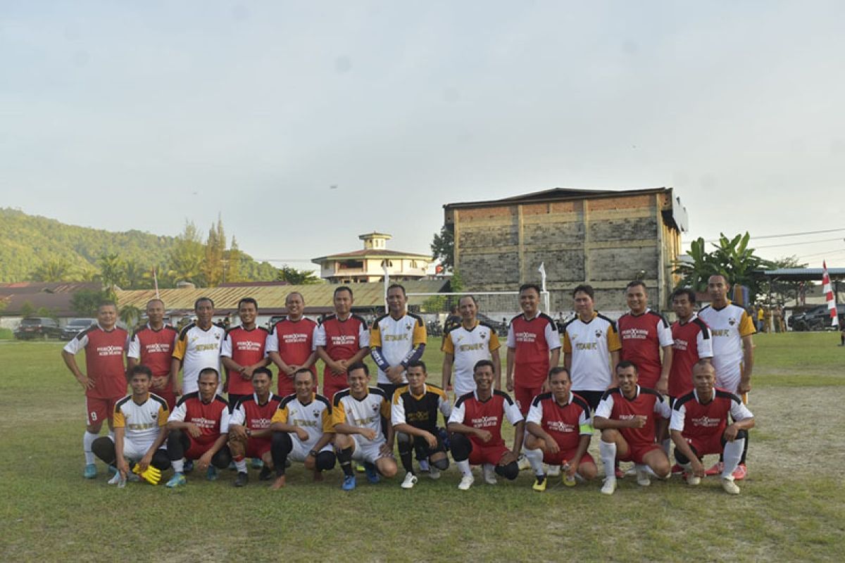 Bupati Aceh Selatan tutup turnamen bola kaki antarkecamatan