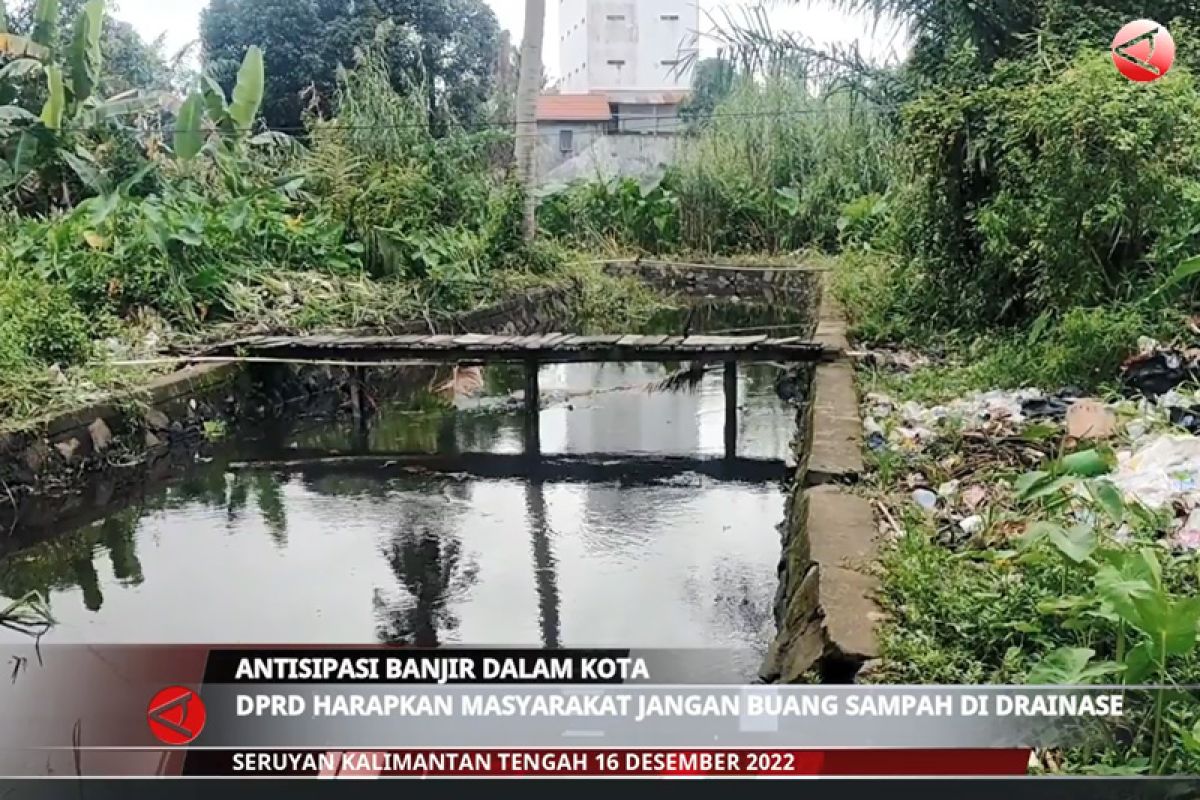 DPRD Seruyan harapkan masyarakat jangan buang sampah di drainase