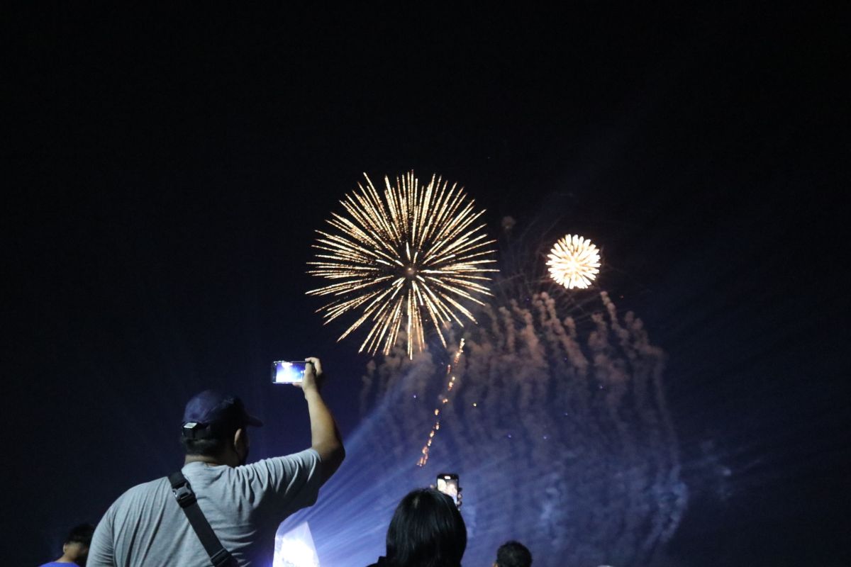 Pesta Kembang Api pergantian tahun baru di Batfest 2022, tercatat di MURI