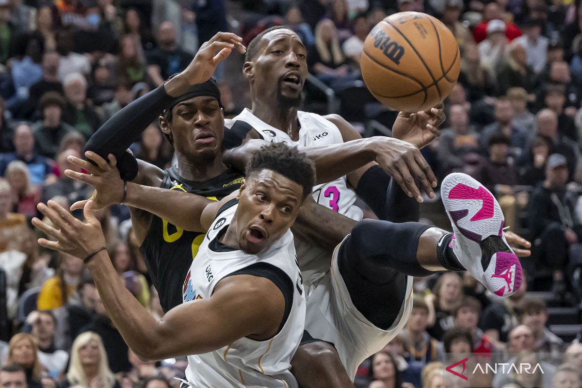 NBA: De'Aaron Fox bantu Kings kalahkan Jazz