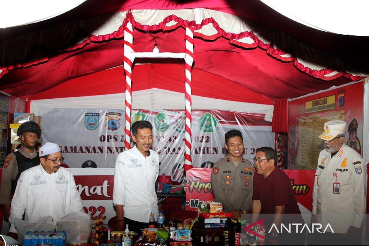 Bupati dan wabup kunjungi posko pengamanan Nataru