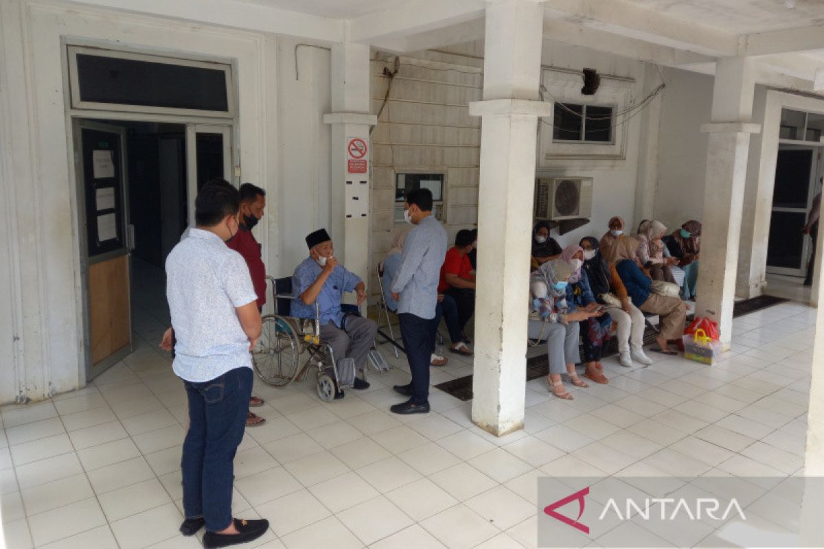 Rayakan Tahun Baru, Wabup Kaur jalani operasi akibat petasan meledak dalam genggaman