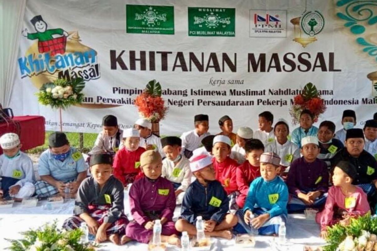 50 anak ikuti khitanan massal yang diadakan PCI Muslimat NU Malaysia