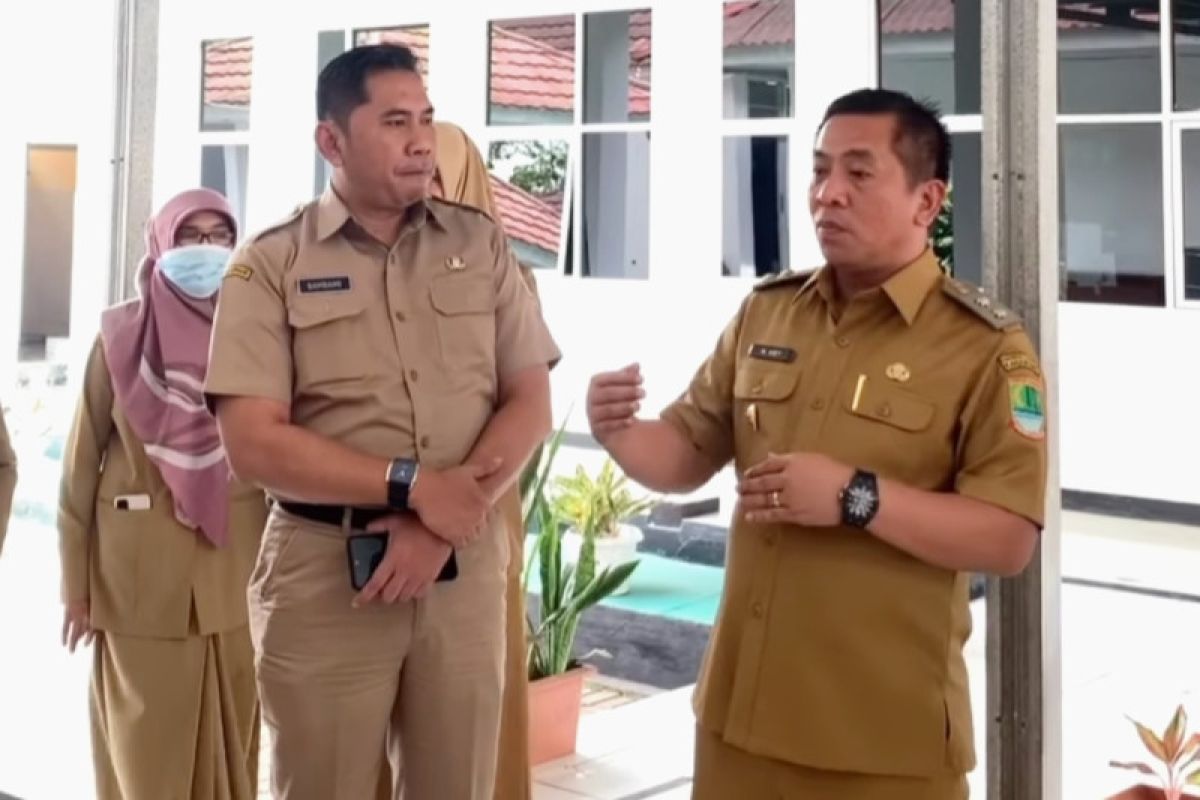 Pemkab Karawang pastikan pelayanan publik normal usai libur tahun baru