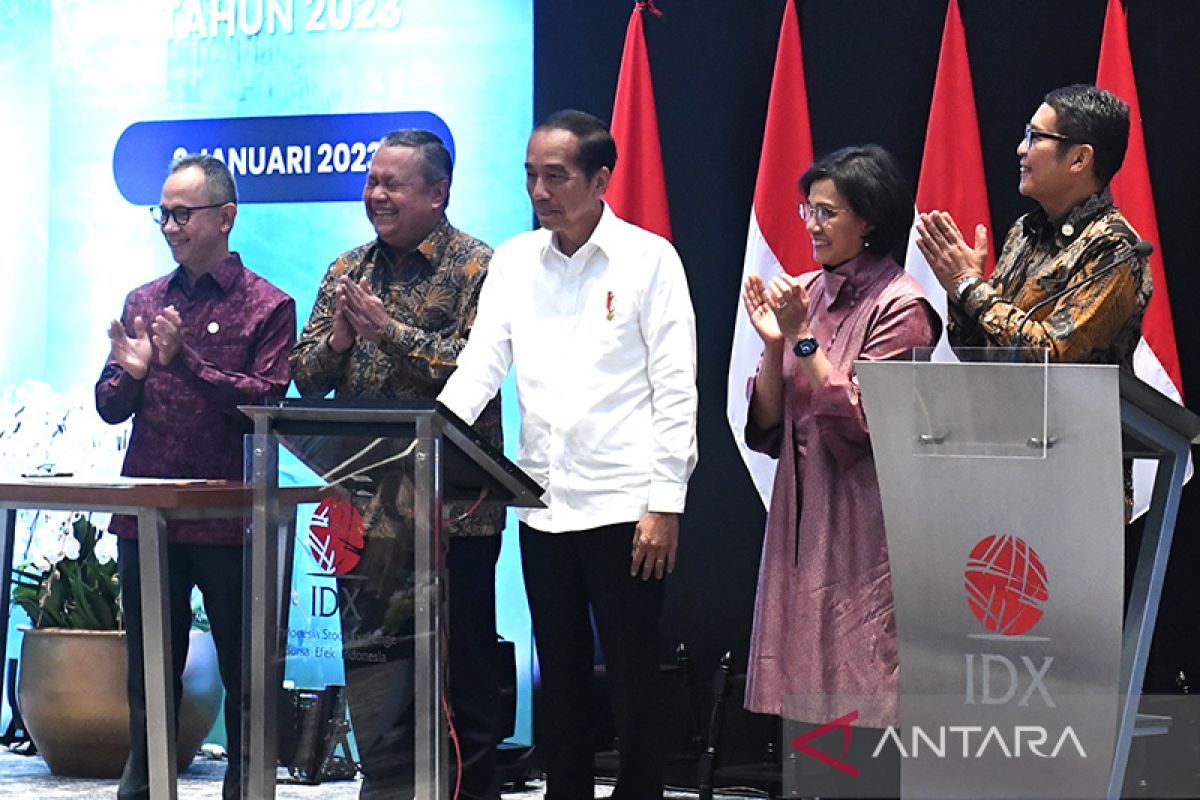 Presiden Jokowi resmi buka perdagangan bursa 2023