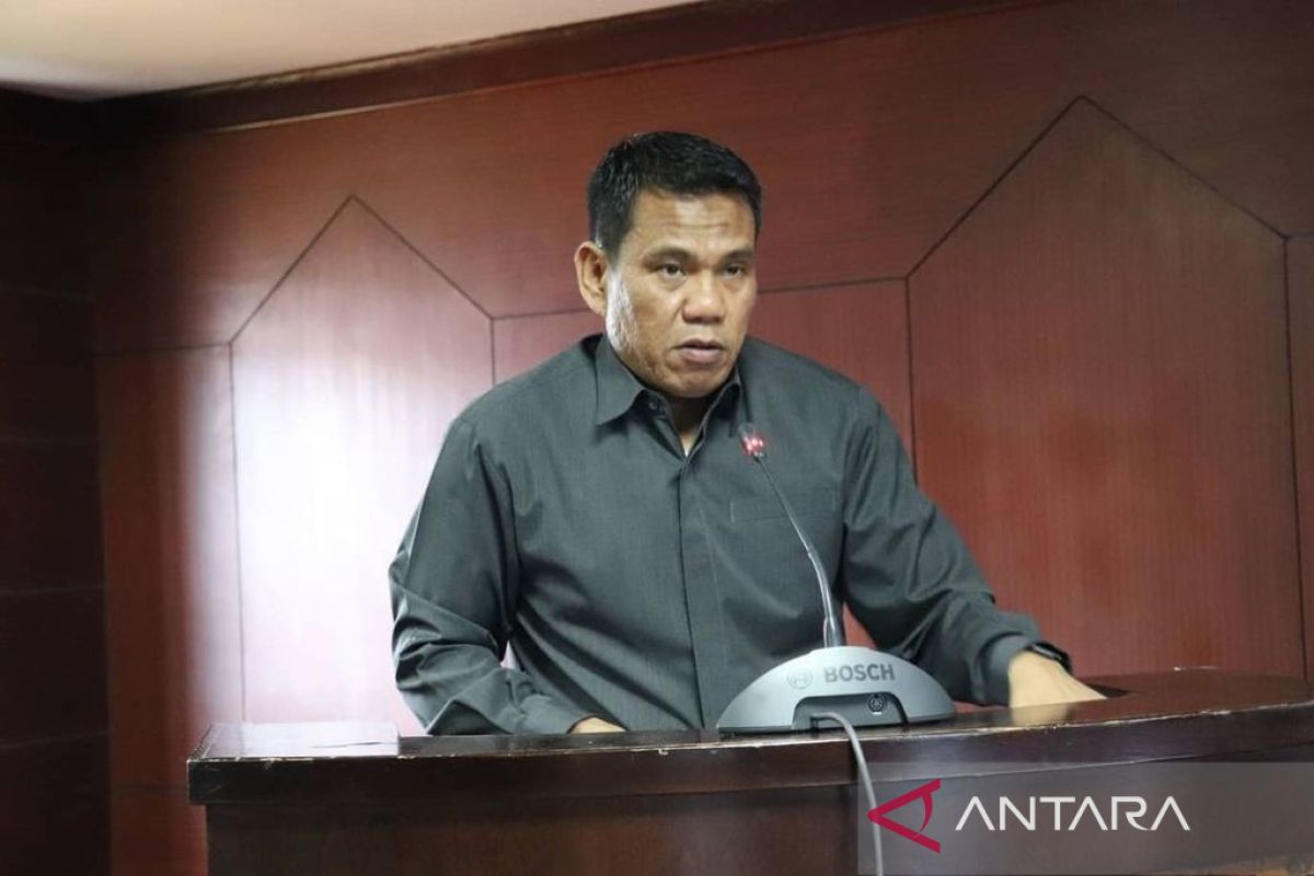 Legislator Kaltim Rusman Ya'qub sampaikan resolusi tahun 2023