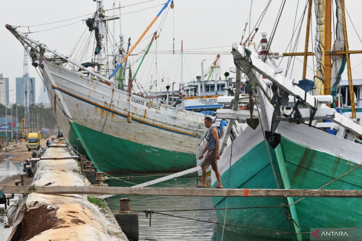 Info BPBD prakirakan pelabuhan dan perairan Jakarta berawan pada Rabu