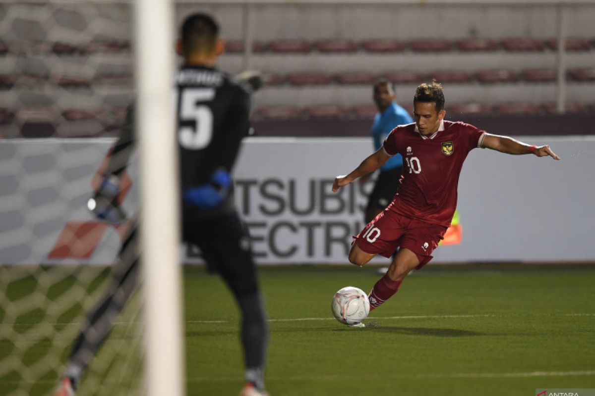 PSS Sleman datangkan kiper Filipina Anthony Pinthus