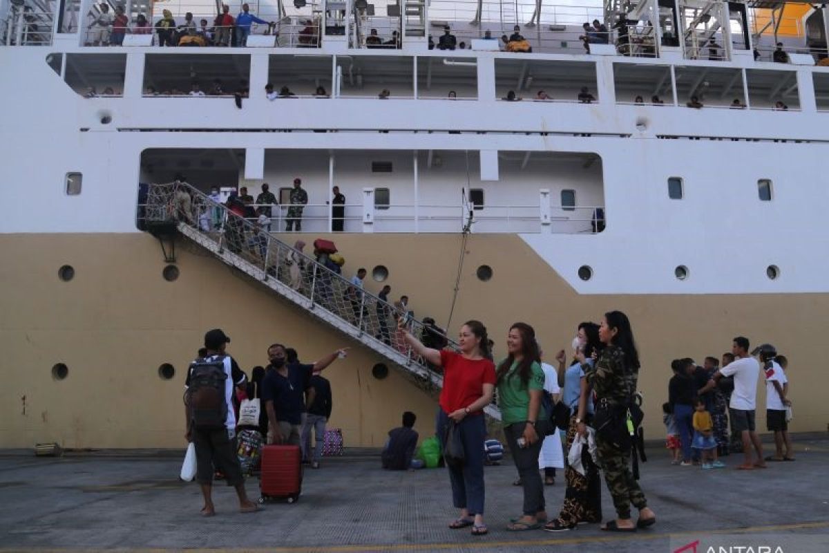 Pelindo telah melayani 1,1 juta penumpang selama periode Natal-Tahun Baru
