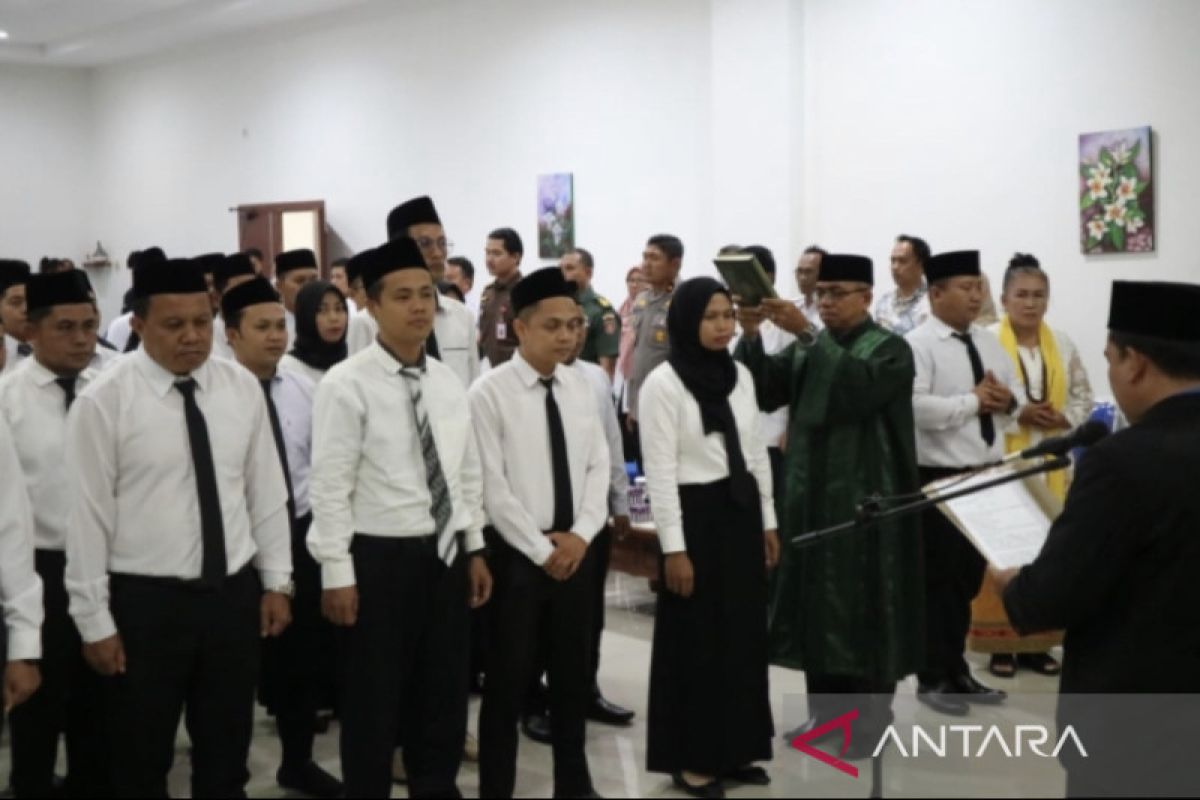 KPU Balangan lantik 40 anggota PPK