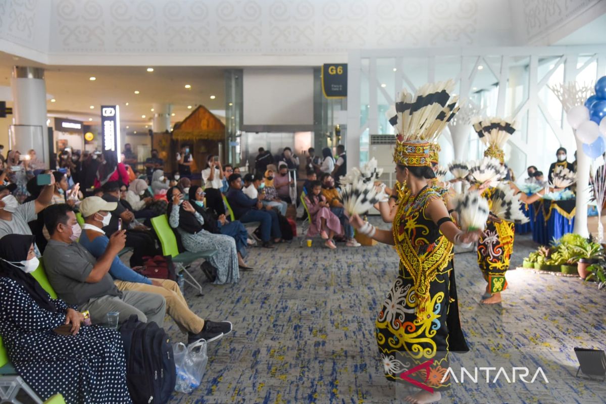 Penumpang di Bandara Sepinggan naik 65 persen selama Natal-Tahun Baru