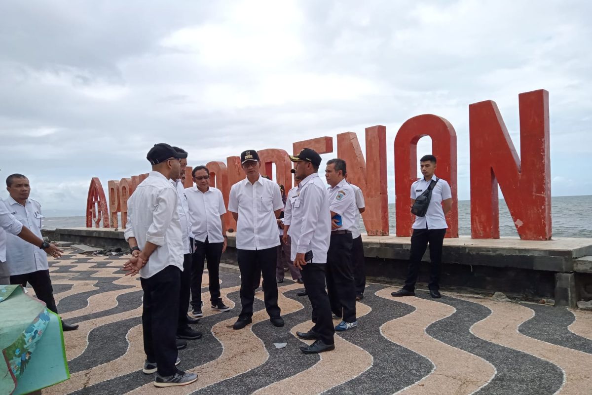 Pemkot Mataram akan merevitalisasi objek wisata Pantai Ampenan