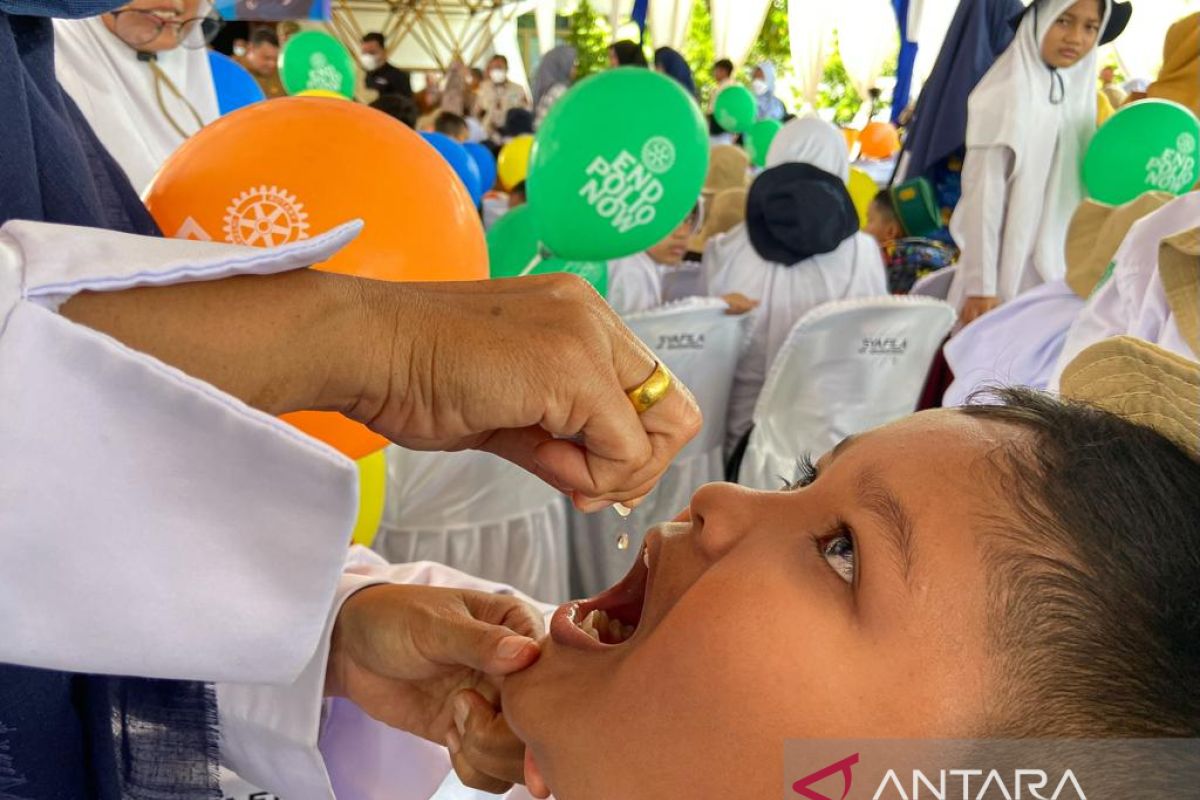 1 juta anak Aceh sudah dapat imunisasi polio tetes