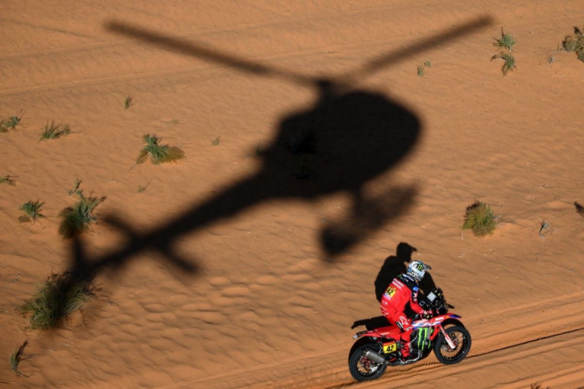 Beveren menangi etape 5 Dakar