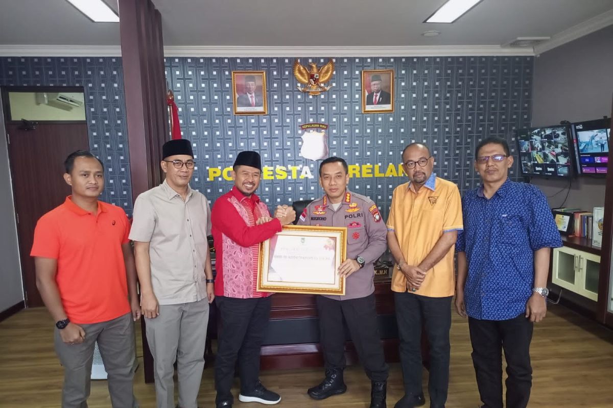 DPRD Batam beri penghargaan Polresta Barelang dalam memerangi narkoba