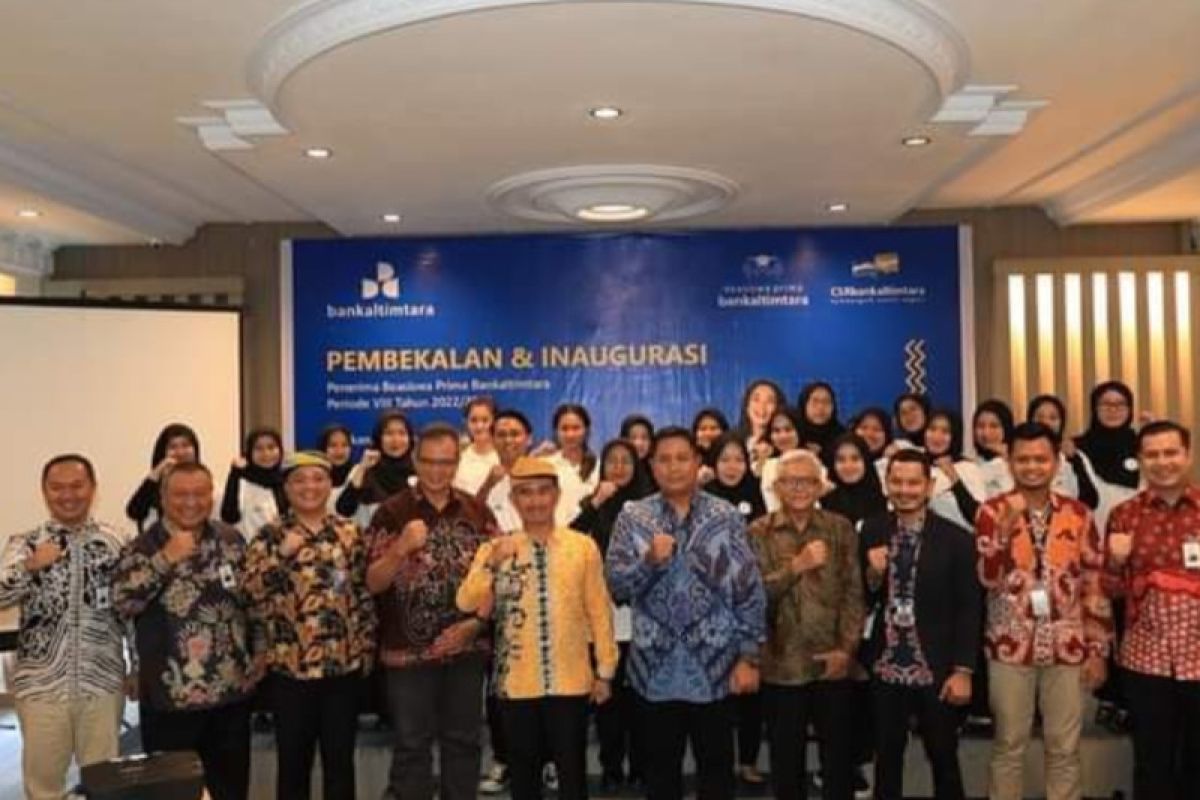 20 mahasiswa dari PT Tarakan menerima beasiswa Prima Bank Kaltimtara