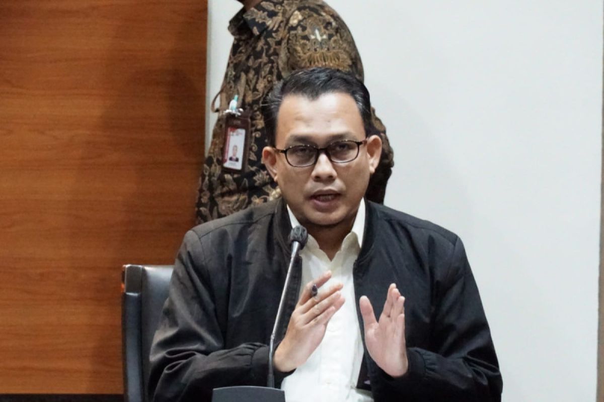 KPK sita Rp8 miliar terkait kasus proyek Gedung DPRD Morowali Utara Sulteng