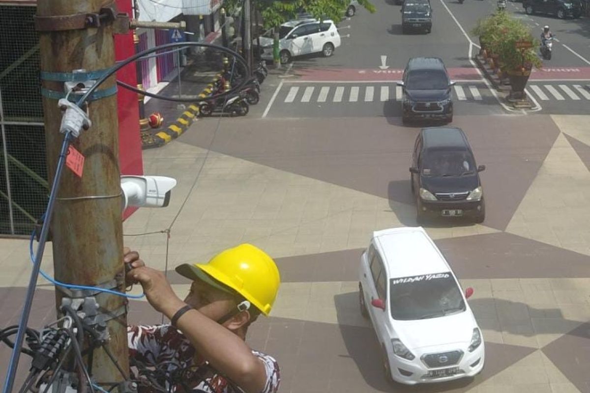 Hitung kunjungan wisatawan, Diskominfo Kota Madiun pasang CCTV